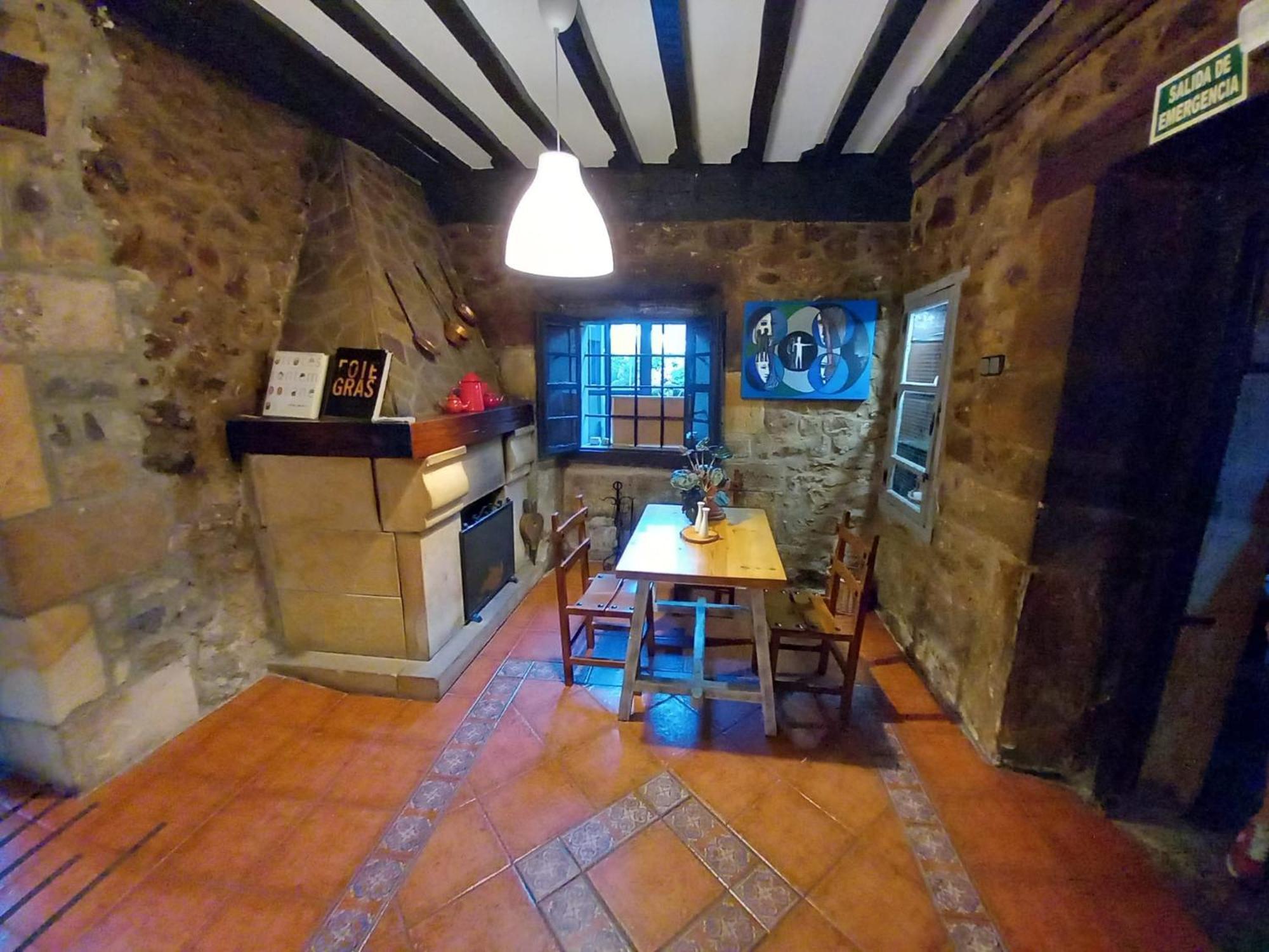 El Pucheru 4 Almas Hotel Barcenaciones Екстериор снимка