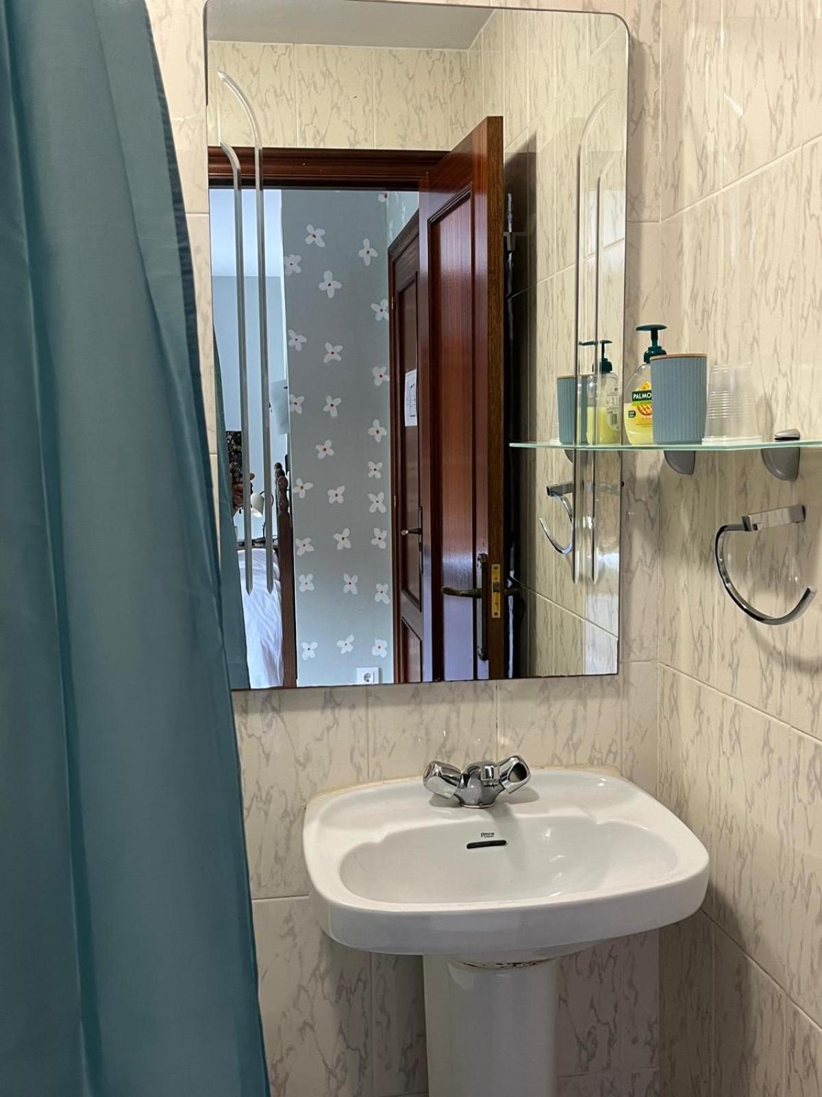 El Pucheru 4 Almas Hotel Barcenaciones Екстериор снимка